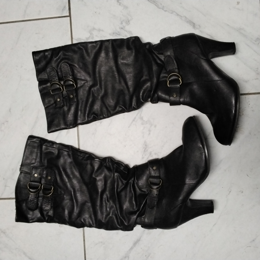 WS19- Buy 2prs🥿/$15.00 - Women's  Brown Knee-high Faux Leather Boots - sz 9.5